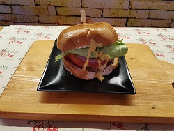 Cheeseburger απλό